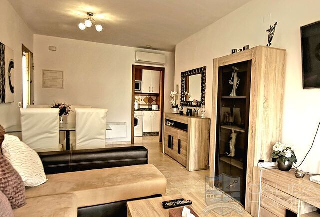 Apartmento El Jazmin: Apartment for Sale in Vera Playa, Almería