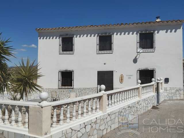 Casa Albadora: Village or Town House for Sale in Arboleas, Almería