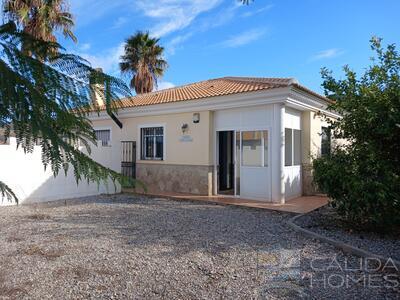 Casa Castilla: Resale Villa in Arboleas, Almería