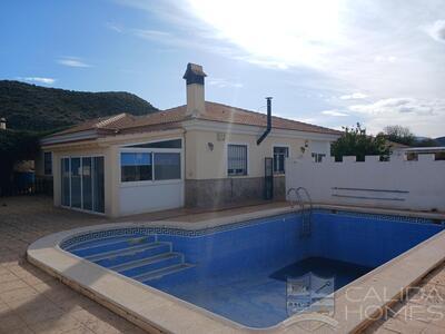 Casa Castilla: Resale Villa in Arboleas, Almería