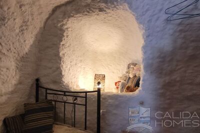 Casa Cave: Detached Character House in Albox, Almería