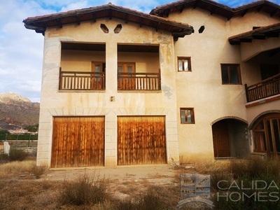 Casa Fabulousa: Resale Villa in Pulpi, Almería