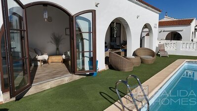 Casa Norte : Resale Villa in Arboleas, Almería