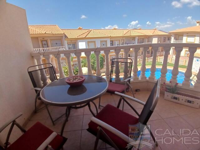 Casa Rocio: Duplex for Sale in La Alfoquia, Almería