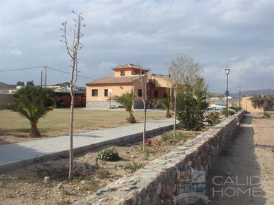 Casa Rustica: Resale Villa in Antas, Almería