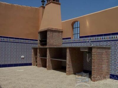 Casa Rustica: Resale Villa in Antas, Almería