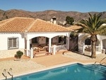 Casa Vista Magnifica: Resale Villa for Sale in Arboleas, Almería