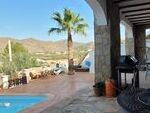 Cortijo Flounders: Detached Character House in Cantoria, Almería