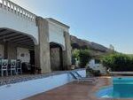 Cortijo Flounders: Detached Character House in Cantoria, Almería