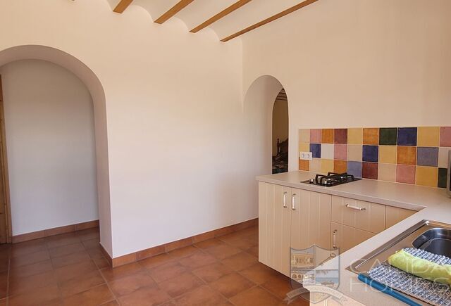 Cortijo Taberno: Detached Character House for Sale in Taberno, Almería