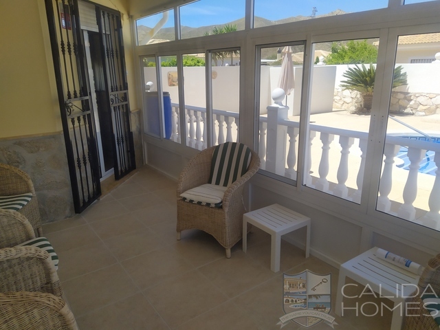 Villa Annabel: Resale Villa for Sale in Arboleas, Almería