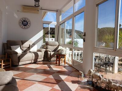 Villa Anthony : Resale Villa in Arboleas, Almería