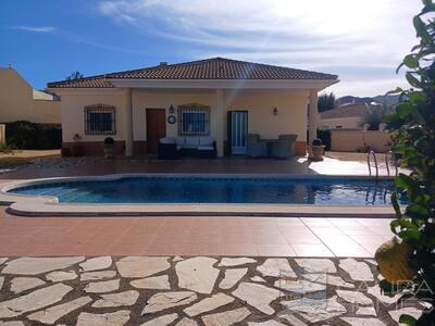 Villa Bella : Resale Villa in Arboleas, Almería