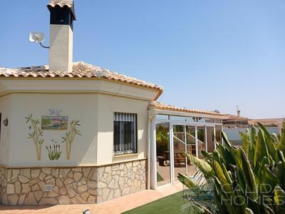Villa Cerezaa: Resale Villa in Arboleas, Almería