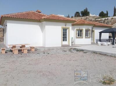 Villa Cupid: Resale Villa in Albox, Almería