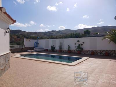 Villa Levante : Resale Villa in Arboleas, Almería