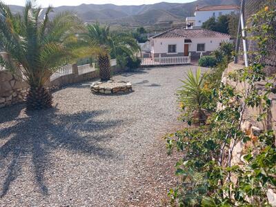 Villa Levante : Resale Villa in Arboleas, Almería