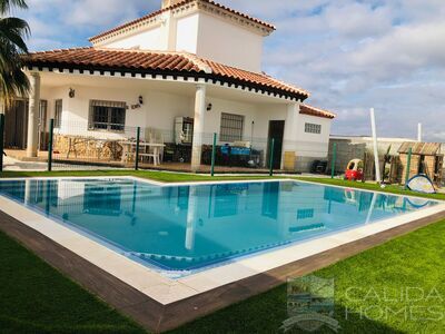 Villa Lotus : Resale Villa in Arboleas, Almería