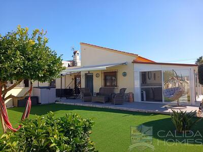 Villa Maisie : Resale Villa in Arboleas, Almería