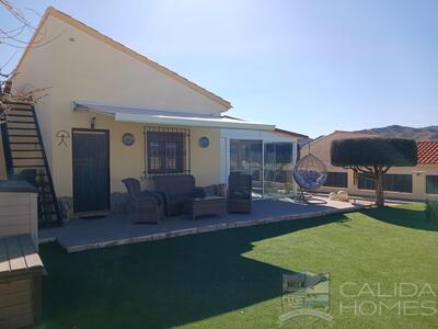 Villa Maisie : Resale Villa in Arboleas, Almería