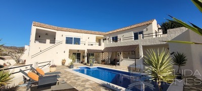 Villa Marvel: Resale Villa in Los Gallardos, Almería