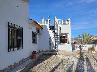 Villa Mimosa: Resale Villa in Arboleas, Almería