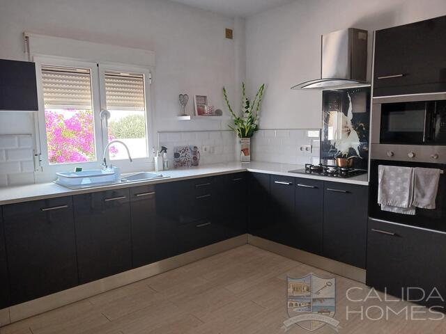 Villa Perfecta : Resale Villa for Sale in Partaloa, Almería