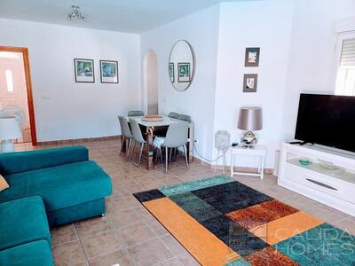 Villa Rumba: Resale Villa in Arboleas, Almería