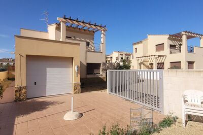 Villa Willmas : Resale Villa in Sorbas, Almería