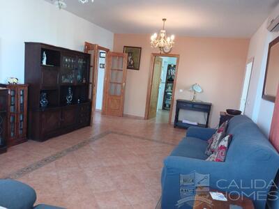 Villa Xanadu: Resale Villa in Albox, Almería